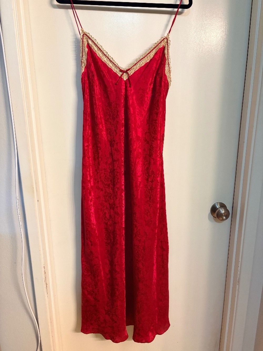💯 Red Silk Nightgown M
